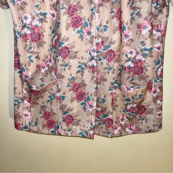 VNTG LAND AND SEA floral polyester button down 40 - Picture 4 of 4